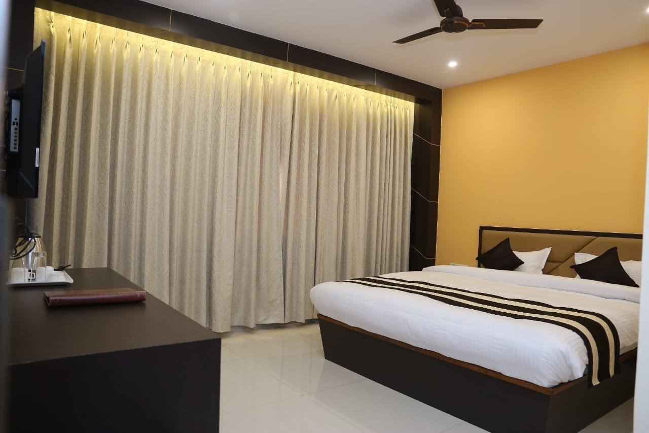 Hotel DS International